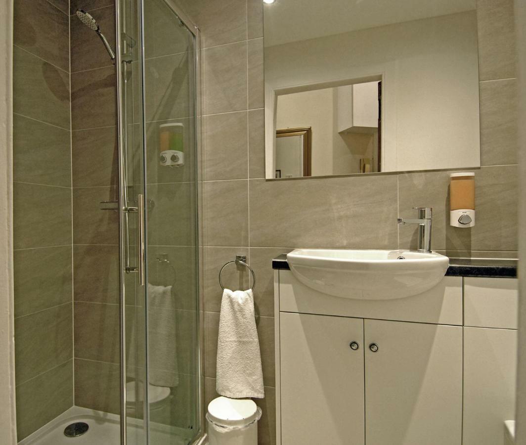 Pitt Street Apartment Beautiful Spacious Apartment Free Parking And Free Sanitizer Edinburgh Eksteriør billede